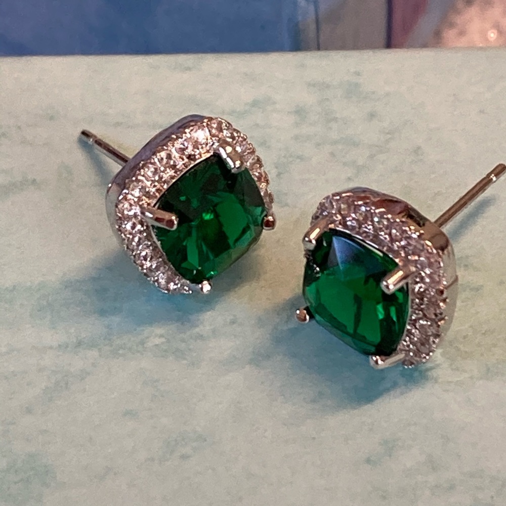 Gold Plated Green Stud Earrings - Picture 2 of 3
